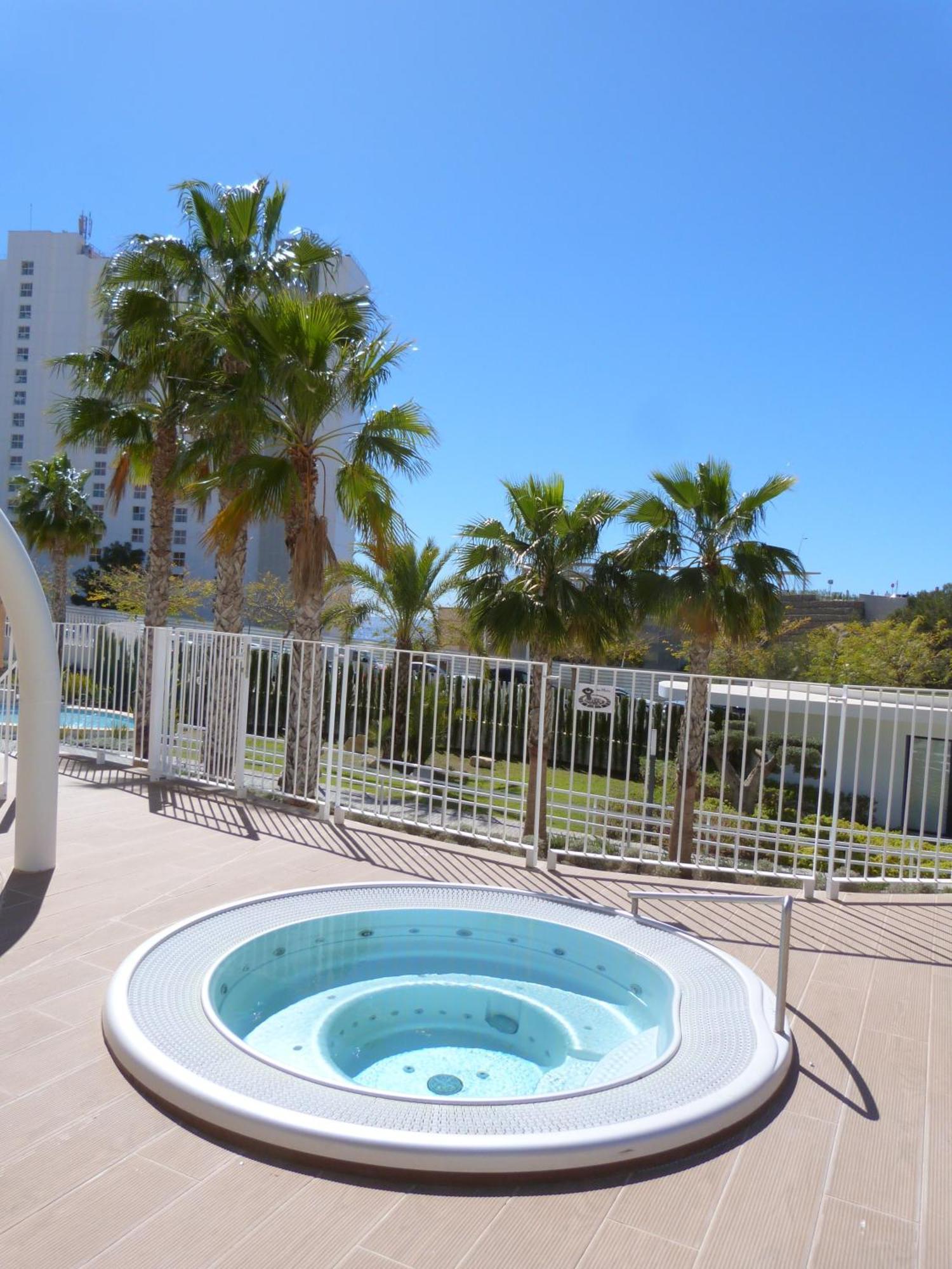 Apartment Sunset Waves Luxury 200m From The